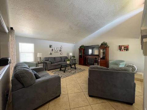 1613 Linden Dr, Ceres, CA 95307 photo 8