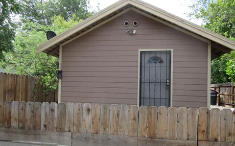 420 E St, Patterson, CA 95363 photo 2