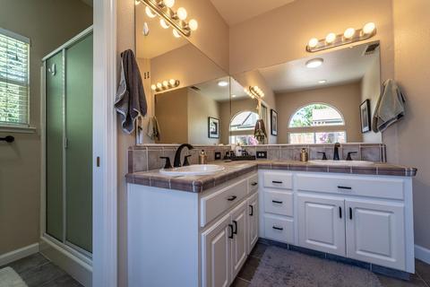 2804 W Kingman Ct, Modesto, CA 95355 photo 35