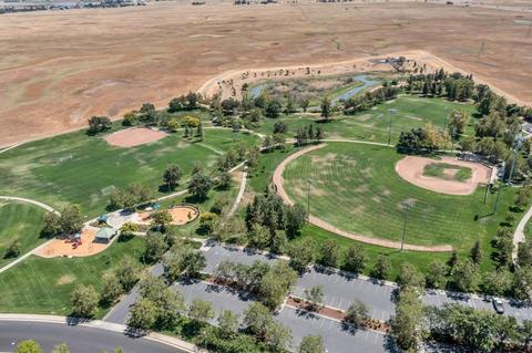 10031 E Taron Dr, Elk Grove, CA 95757 photo 70