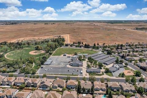 10031 E Taron Dr, Elk Grove, CA 95757 photo 71