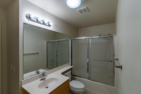 2400 Trellis Ln, Turlock, CA 95382 photo 8