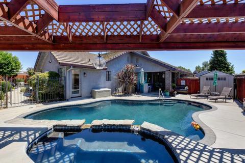 165 Robin Ct, Galt, CA 95632 photo 47