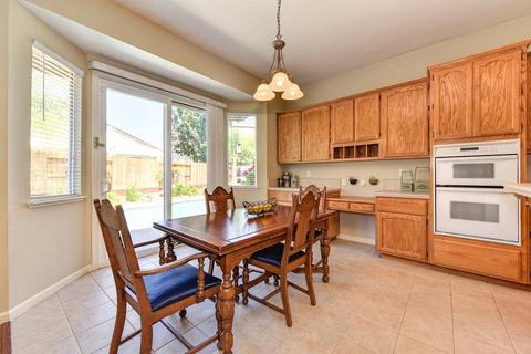 977 Caversham Way, Galt, CA 95632 photo 9