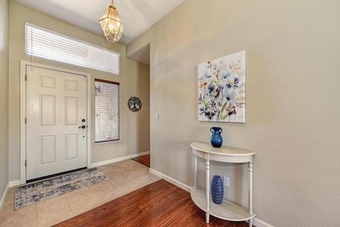 977 Caversham Way, Galt, CA 95632 photo 4