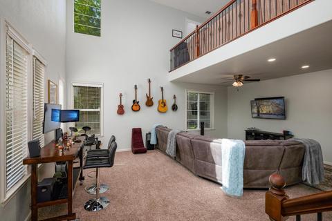 3001 Queens Gate, Modesto, CA 95355 photo 8