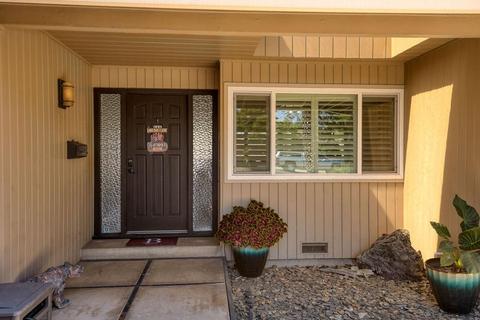 1901 Camden Dr, Modesto, CA 95355 photo 2