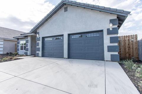 225 E Hawkeye Ave, Turlock, CA 95380 photo 2