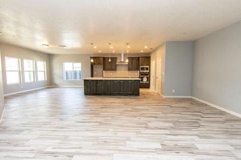 225 E Hawkeye Ave, Turlock, CA 95380 photo 10
