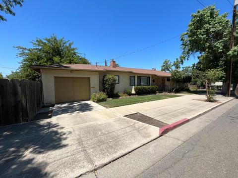 621 I St, Patterson, CA 95363 photo 4