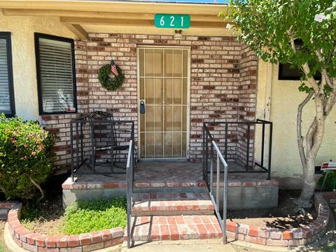 621 I St, Patterson, CA 95363 photo 2
