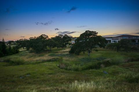 1006 Big Cedar Ct, Rocklin, CA 95765 photo 2