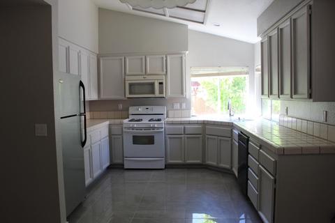 8348 Calleystone Way, Antelope, CA 95843 photo 6