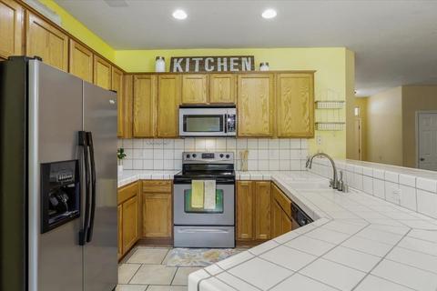 162 Yew Ct, Merced, CA 95341 photo 10