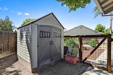 162 Yew Ct, Merced, CA 95341 photo 33