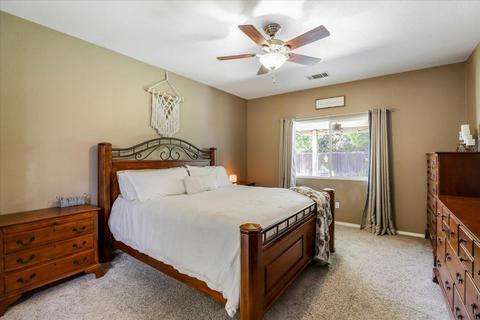 162 Yew Ct, Merced, CA 95341 photo 13
