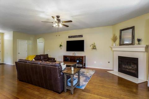 162 Yew Ct, Merced, CA 95341 photo 6