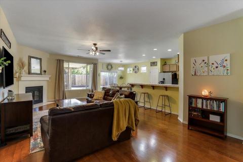 162 Yew Ct, Merced, CA 95341 photo 5