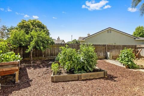 162 Yew Ct, Merced, CA 95341 photo 34
