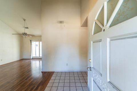 2336 Orchard View Cir, Modesto, CA 95355 photo 5