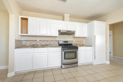 1725 Spokane St, Modesto, CA 95358 photo 10