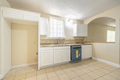 1725 Spokane St, Modesto, CA 95358 photo 12