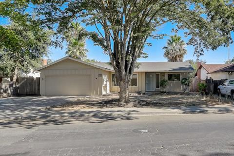 1824 Lancey Dr, Modesto, CA 95355 photo 1