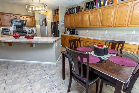 3208 Chandon Dr, Modesto, CA 95355 photo 17