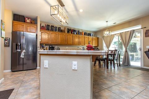 3208 Chandon Dr, Modesto, CA 95355 photo 14