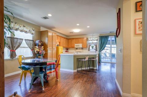 886 Courtyards Loop, Lincoln, CA 95648 photo 4