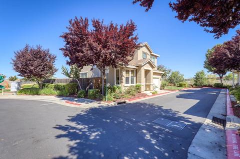 886 Courtyards Loop, Lincoln, CA 95648 photo 1