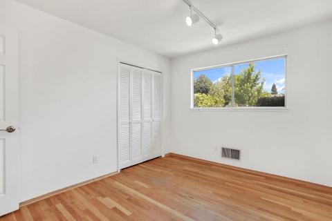 925 Dyer Ln, Modesto, CA 95350 photo 24