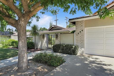 1609 Jacquelyn Way, Modesto, CA 95355 photo 4