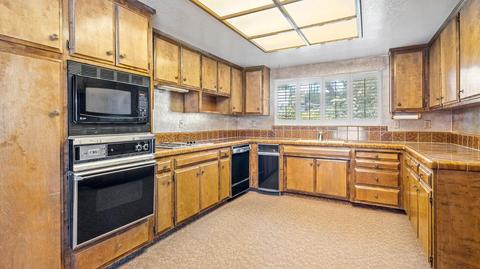 998 Independence Dr, Tracy, CA 95376 photo 19
