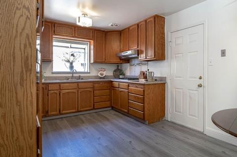 1721 Carver Rd, Modesto, CA 95350 photo 7