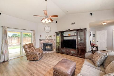 600 Downing Dr, Galt, CA 95632 photo 7