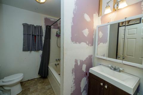421 Leon, Modesto, CA 95351 photo 17