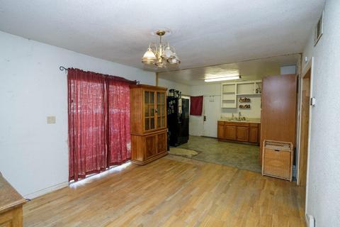 421 Leon, Modesto, CA 95351 photo 9