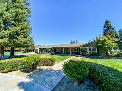 612 Crawford Rd, Modesto, CA 95356 photo 1