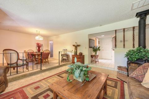 6332 Meadowvista, Carmichael, CA 95608 photo 4