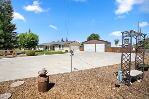 230 Pennsylvania Rd, Modesto, CA 95357 photo 4