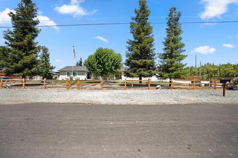230 Pennsylvania Rd, Modesto, CA 95357 photo 2