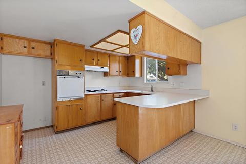 1918 Loyola, Davis, CA 95618 photo 9