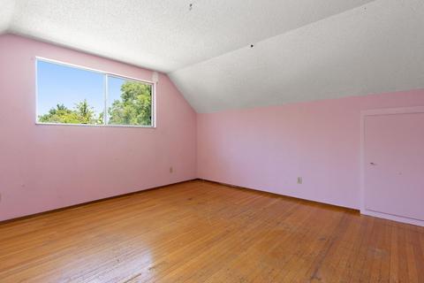 1918 Loyola, Davis, CA 95618 photo 14