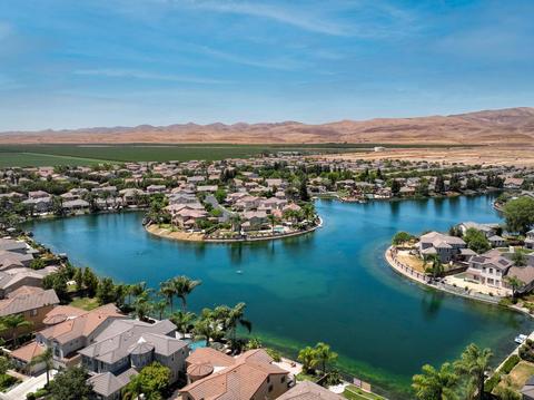 1307 Horizon Ln, Patterson, CA 95363 photo 4
