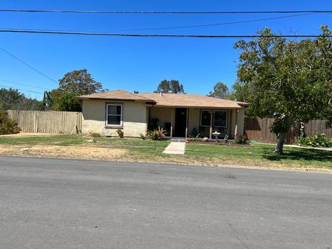 1963 8th Ave, Olivehurst, CA 95961 photo 1