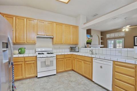 2637 Tradition Way, Modesto, CA 95355 photo 11