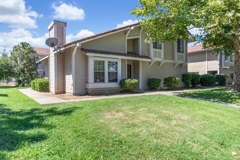 5726 Engle Rd, Carmichael, CA 95608 photo 2
