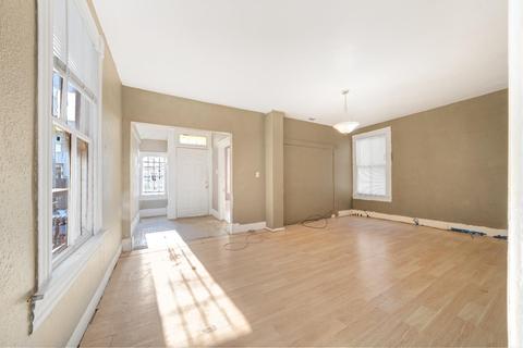 2318 Myrtle St, Oakland, CA 94607 photo 13