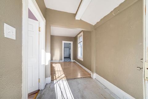2318 Myrtle St, Oakland, CA 94607 photo 7